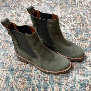 Timberland Chelsea Boot Courmayeur Valley Olive Nubuck women’s 8.5